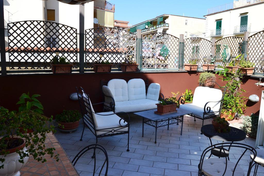 B&B Olania Castellammare di Stabia Exteriör bild